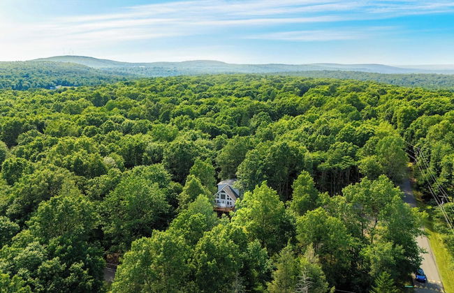 The Nest at Brier Crest by Avantstay Game Room, Expansive Deck & Fire Pit - Foto 40