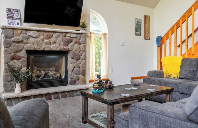 The Nest at Brier Crest by Avantstay Game Room, Expansive Deck & Fire Pit - Foto 7