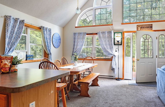 The Nest at Brier Crest by Avantstay Game Room, Expansive Deck & Fire Pit - Foto 3