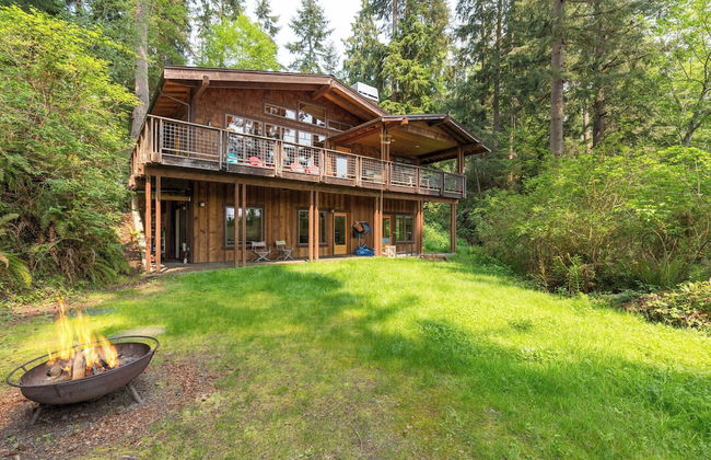 Goss Lake Chalet by Avantstay Lakefront w/ Dock - Foto 35