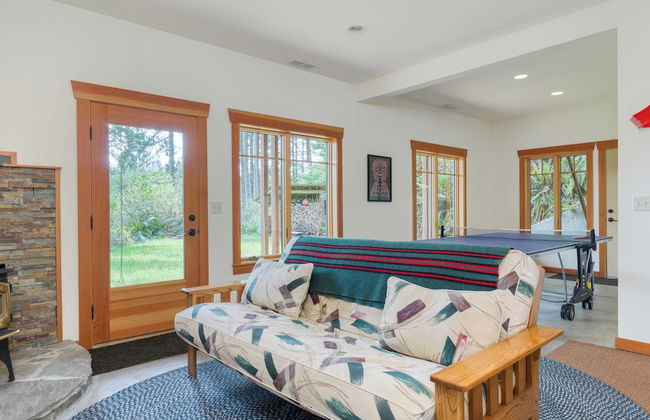 Goss Lake Chalet by Avantstay Lakefront w/ Dock - Foto 19