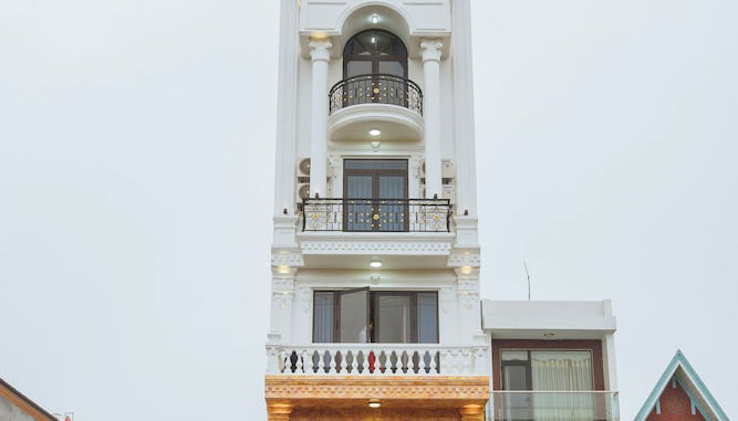 Photo 1 - Gala Hotel & Apartment