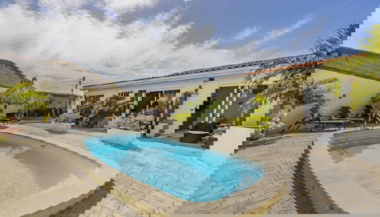 Foto 1 - Spacious 7BR 6BA Villa 2 Pools Walktobeach