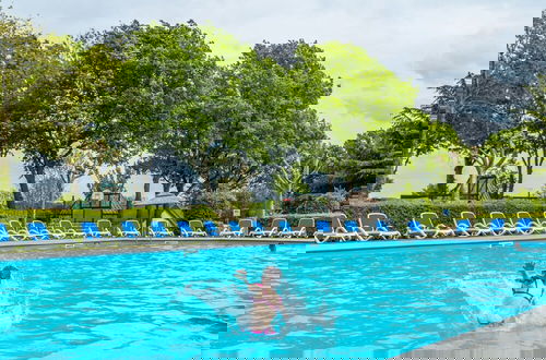 Foto 9 - Casa de 2 quartos em Gulpen com piscina e terraço