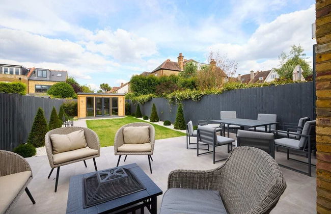 The Roehampton Place - Elegant 5bdr House With Garden + Parking - Foto 14