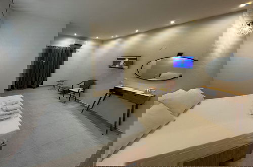 Foto 1 - Georgias House Project West