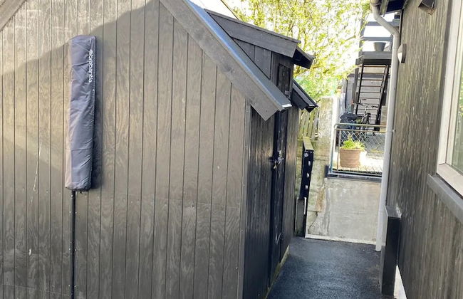 Lovely Apartment In The Heart Of Tórshavn - Photo 11