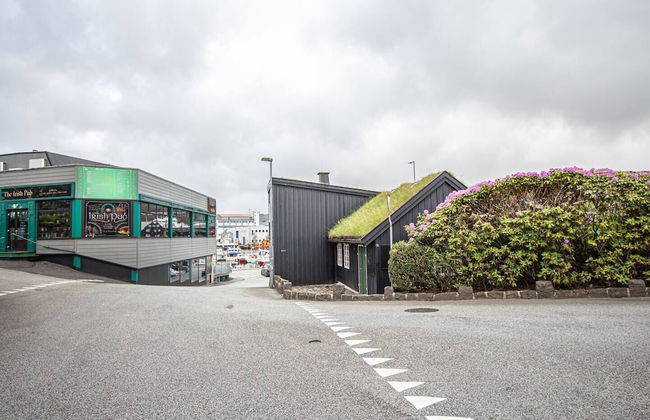 Lovely Apartment In The Heart Of Tórshavn - Photo 17