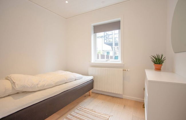 Lovely Apartment In The Heart Of Tórshavn - Photo 3