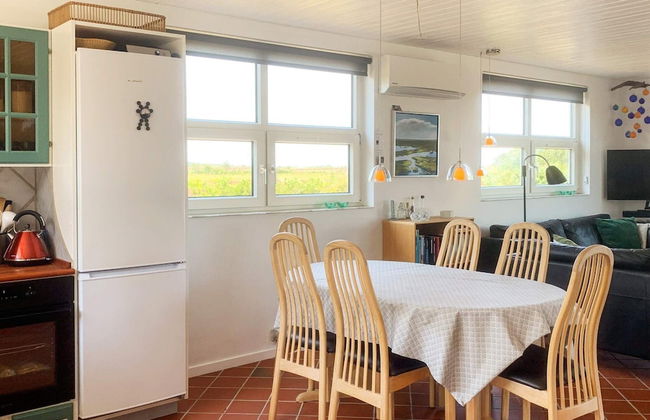 6 Person Holiday Home in Laeso - Foto 13