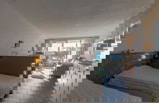 Foto 2 - Apartment With Dune View