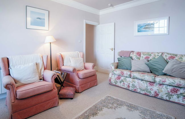 5 Belle Vue Court - 2 Bedroom Apartment - Tenby - Photo 27