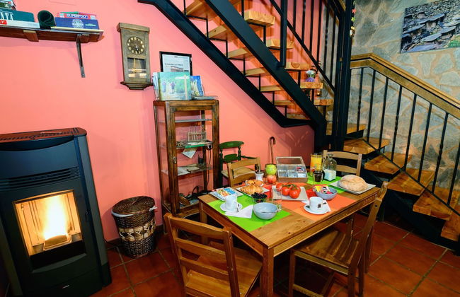 Cozy Cottage in Benllera with Hot Tub - Foto 25