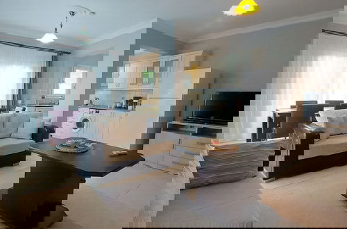 Foto 16 - Villa With Pool Garden-all Rooms w AC in Fethiye