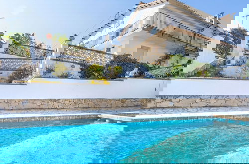 Foto 18 - Serene Villa in Lloret de Mar With Private Swimming Pool