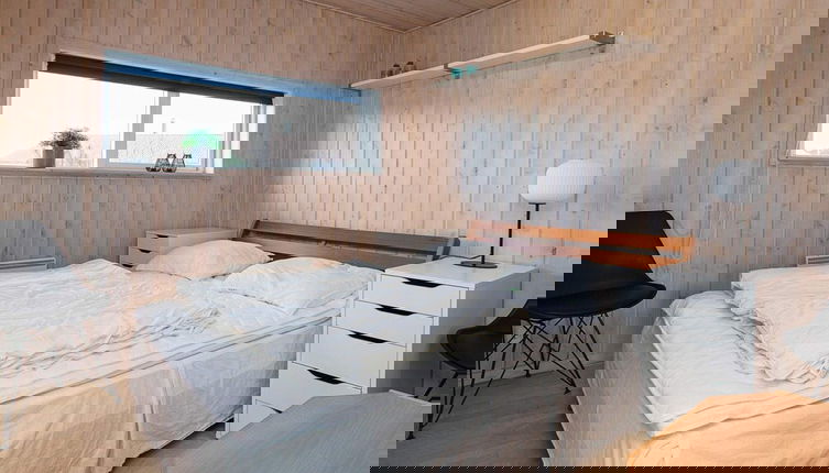 Photo 1 - 6 Person Holiday Home in Vaeggerlose