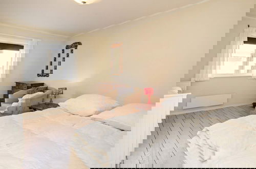 Foto 4 - 10 Person Holiday Home in Rodvig Stevns-by Traum