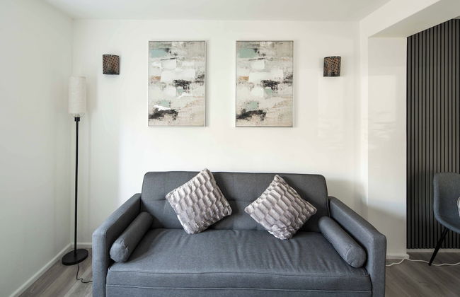 1 Bed Flat - Sleeps 3 - Parking - Wifi - Foto 9