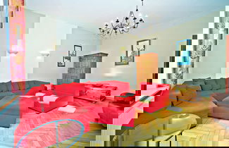 Photo 3 - Red by Grand Apartments
