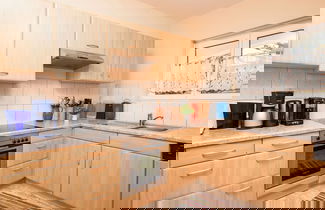 Photo 3 - Holiday Home With Private Pool in Sant Pere Pescador