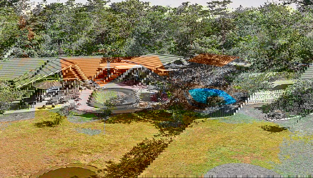 8 Person Holiday Home in Hojby - Foto 1