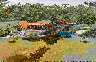 Foto 1 - 8 Person Holiday Home in Hojby