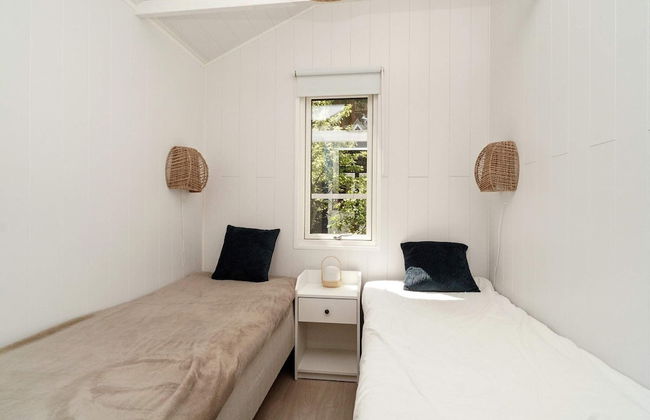 8 Person Holiday Home in Hojby - Foto 4