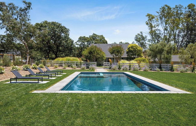 Wine Country Estate by Avantstay Pool, Spa, Barn - Foto 39
