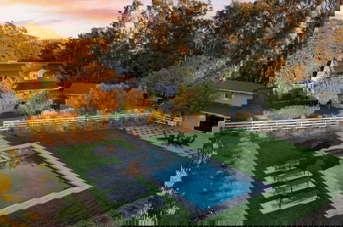 Photo 57 - Wine Country Estate by Avantstay Pool, Spa, Barn