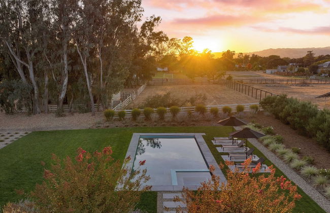 Wine Country Estate by Avantstay Pool, Spa, Barn - Foto 59