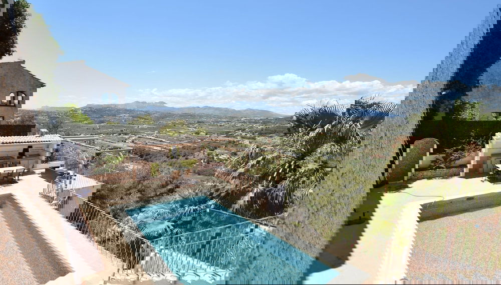 Primary image