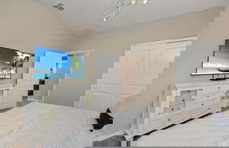 Foto 3 - Amazing Game Room Your Kids Will Love! 7 Bedroom Villa by RedAwning