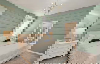 Foto 2 - Amazing Game Room Your Kids Will Love! 7 Bedroom Villa by RedAwning