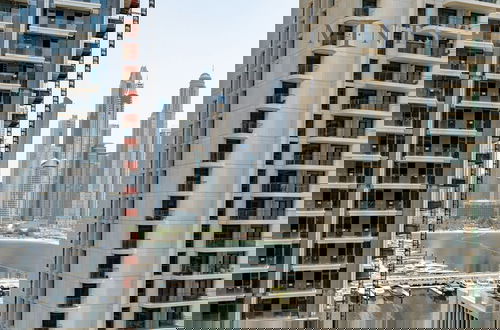 Foto 4 - Contemporary 1BR w Dubai Marina Glimpse