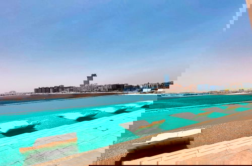 Foto 5 - Contemporary 1BR w Dubai Marina Glimpse