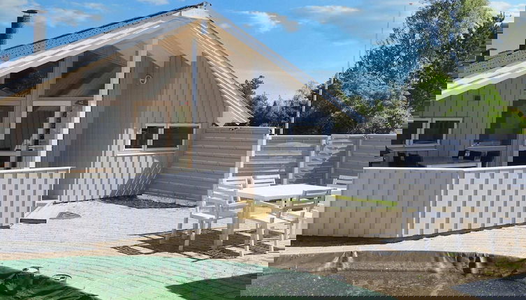 Foto 1 - 4 Star Holiday Home in Praesto