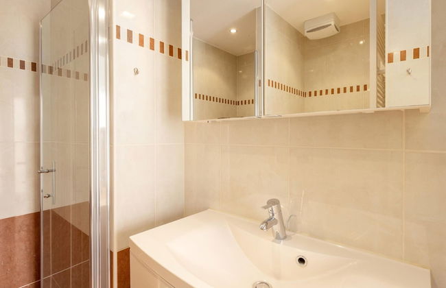 Comfortable Bungalow With Massage Shower, Within Nature - Foto 10