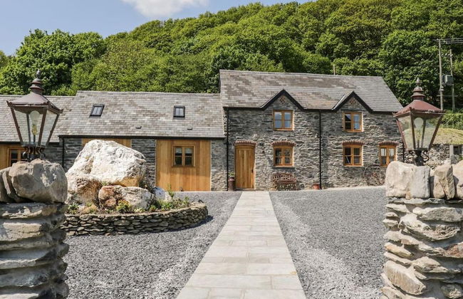 Cosy Barn - Sleeps 8, Hot Tub & Countryside Views - Foto 23
