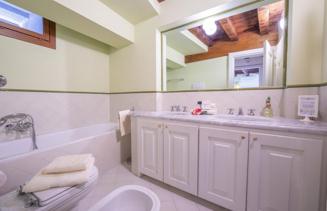 Villa Faccioli Bosso With Shared Pool - Foto 21