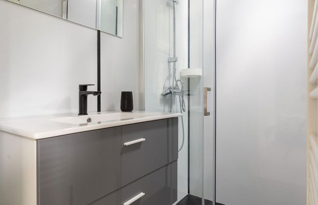 Sunlit Garden Escape Normandy - Foto 24