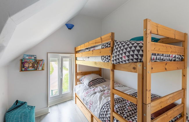 Sunlit Garden Escape Normandy - Foto 3