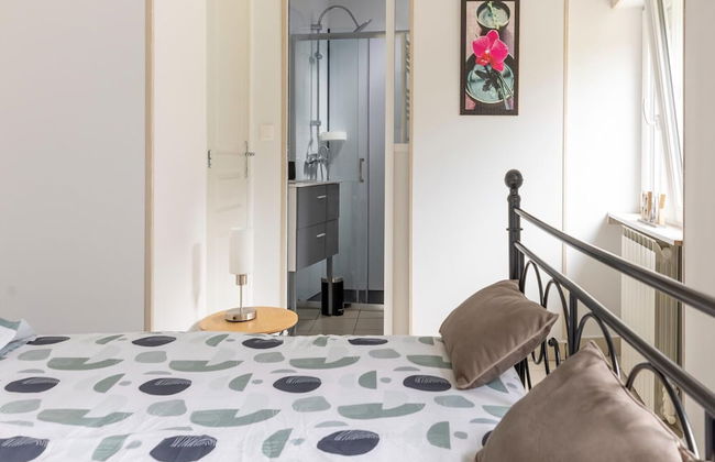 Sunlit Garden Escape Normandy - Foto 6