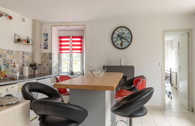 Sunlit Garden Escape Normandy - Foto 29