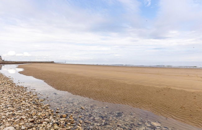 Sunlit Garden Escape Normandy - Foto 37