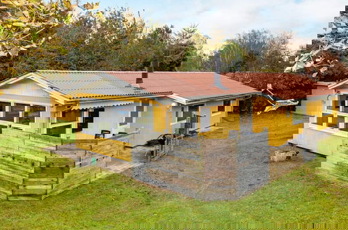 Foto 1 - 4 Star Holiday Home in Hals