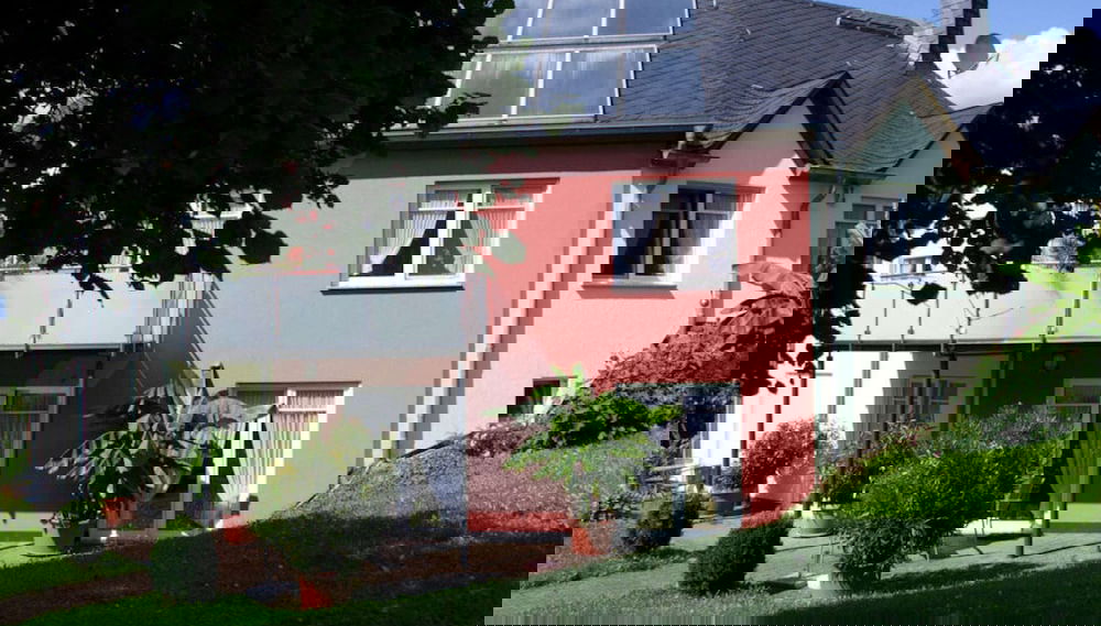 Primary image