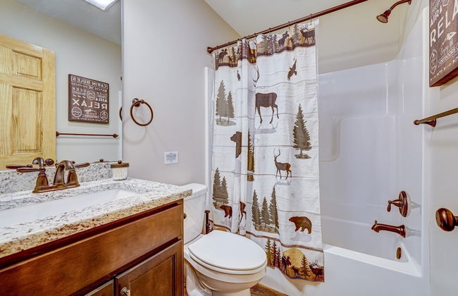 Top Notch Lodge by Avantstay Hot Tub, Game Room, Community Pool, Deck - Foto 25