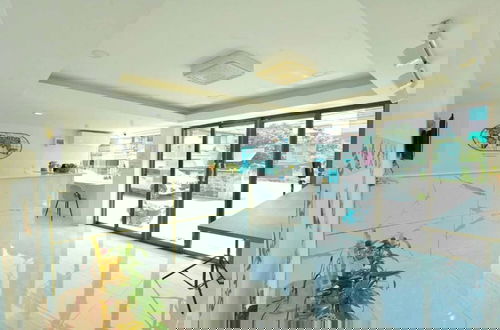 Foto 3 - RQ Suvarnabhumi Airport by Collection O