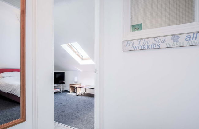 Rooftops - 1 Bedroom Apartment - Tenby - Foto 2