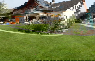 Photo 1 - 